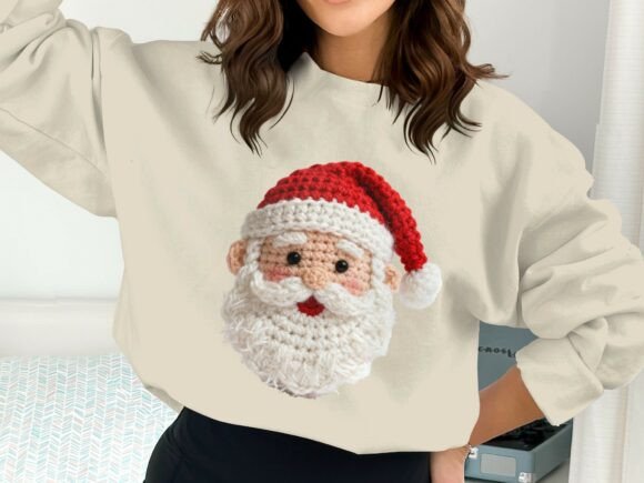 Crochet Yarn Santa Shirt Design PNG: Festive Creative Asset